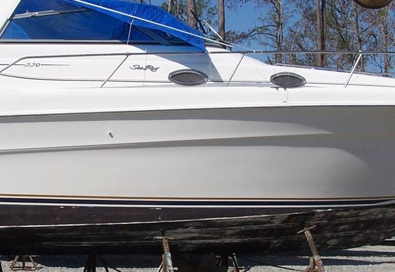 Sea Ray hull side after it was refinished